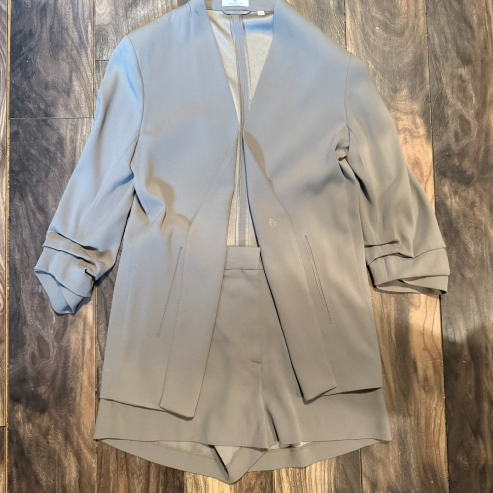 Aritzia Power Blazer & Effortless Shorts Matching Set